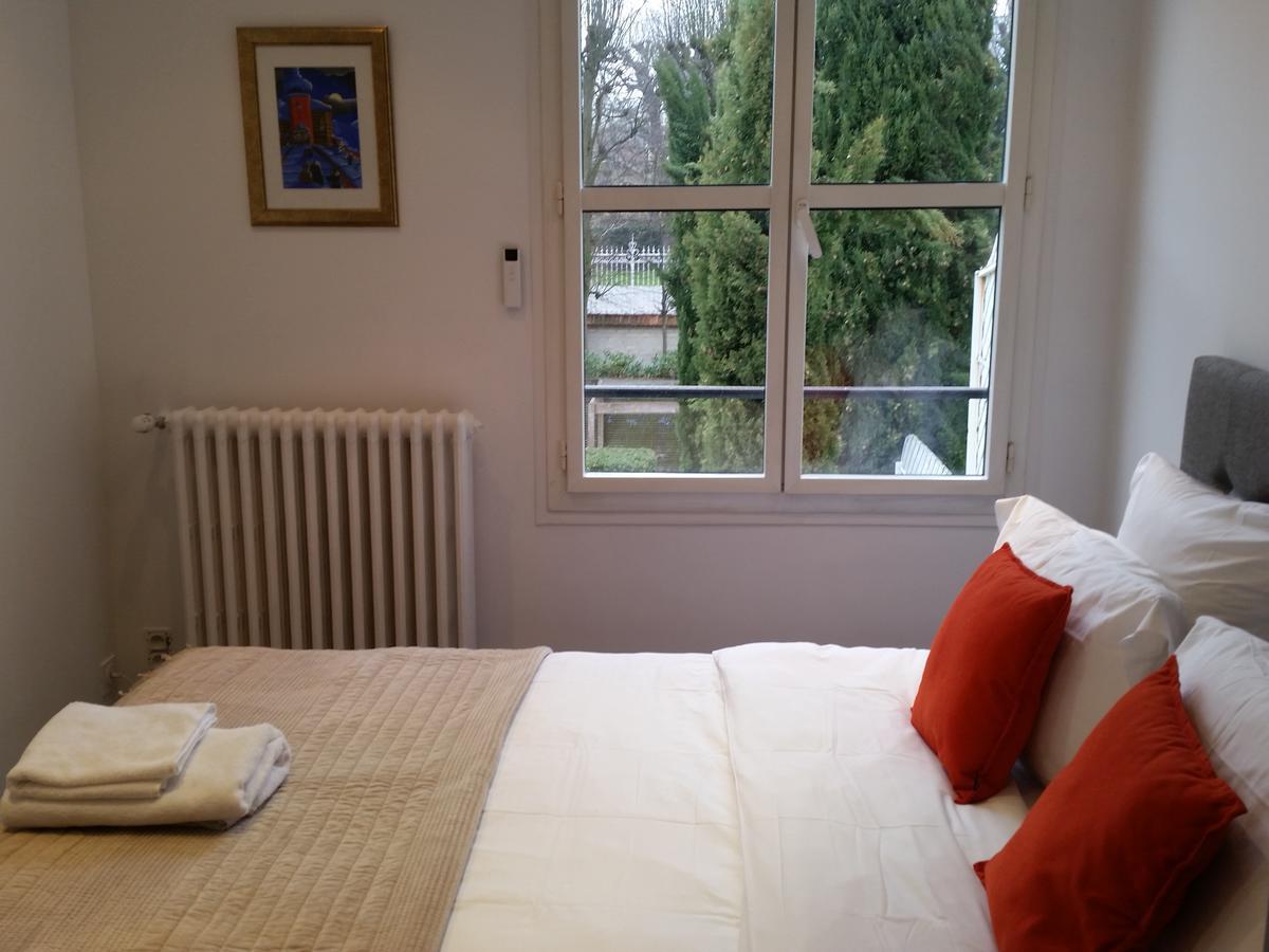 Castoria Bed & Breakfast Saint-Germain-en-Laye