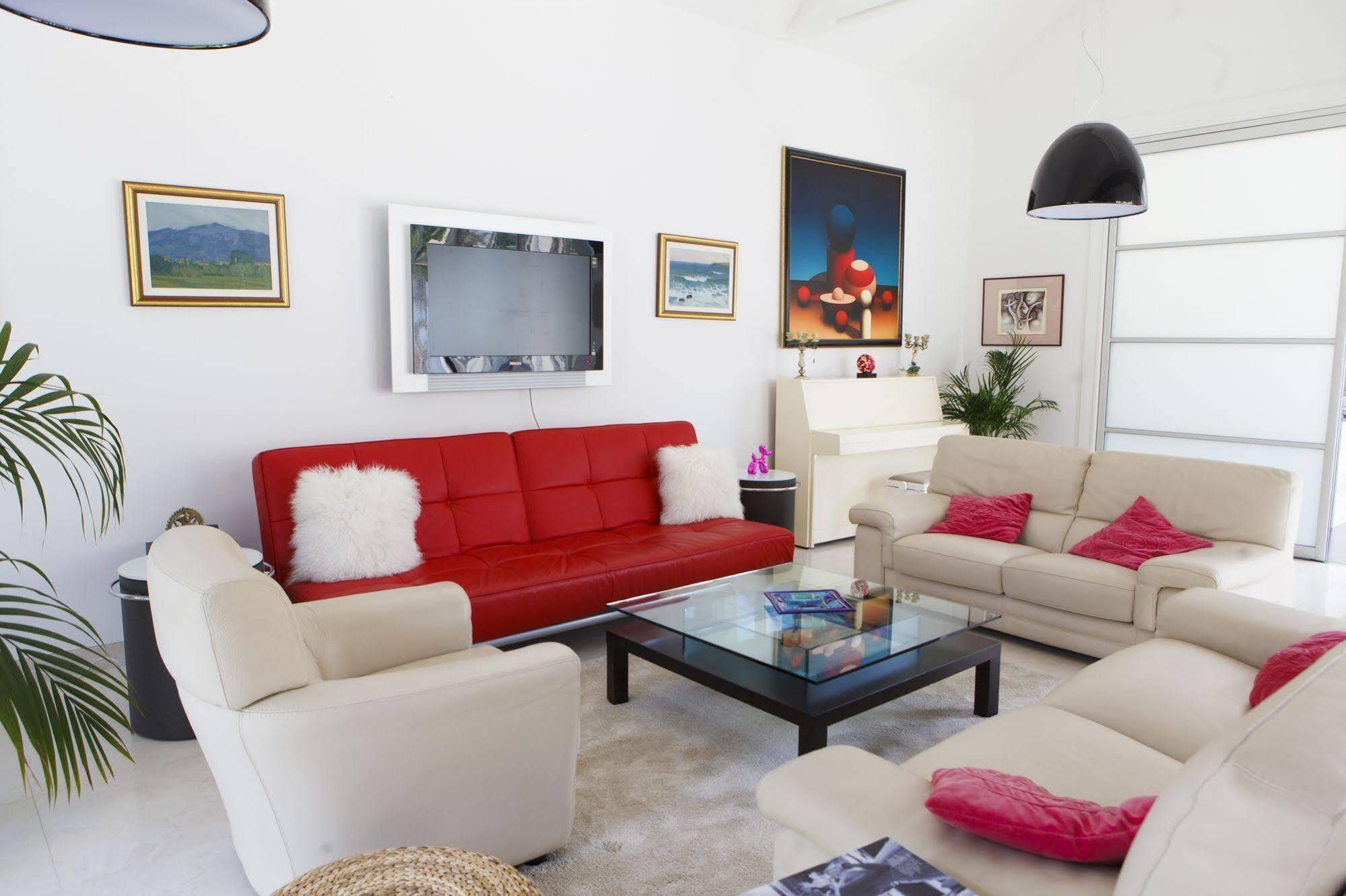 Castoria Bed & Breakfast