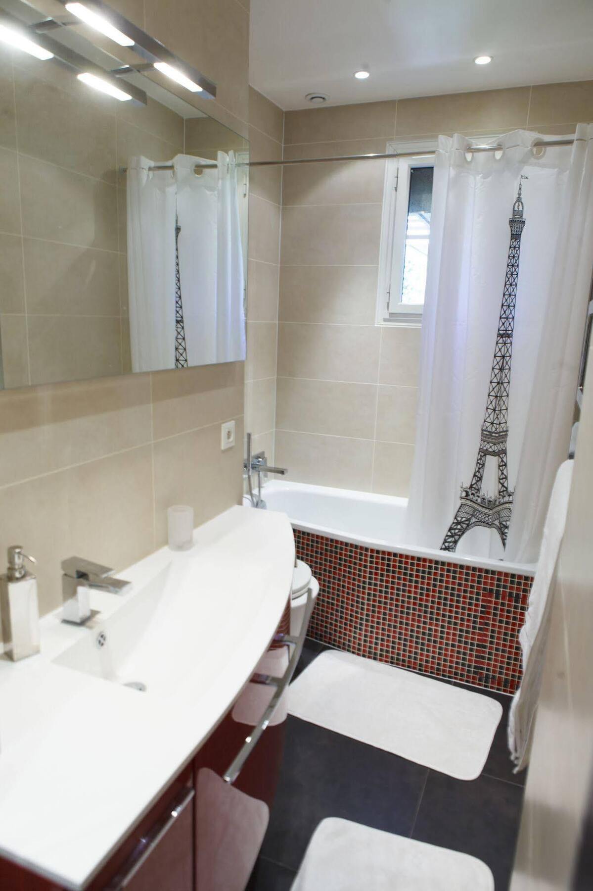 Castoria Bed & Breakfast Saint-Germain-en-Laye